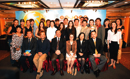 《香江中秋夜》演团今串排 - 香港文汇报