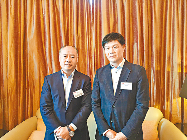 ������]���^���ȥ����^�kA�Ѫ��p���A����ꥻ�������������v���O�C�i���@  ��