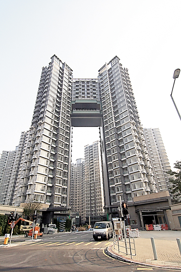 �����ԩ|���C�hC�ǳ̷s���o9,210������`���C ��ƹϤ�