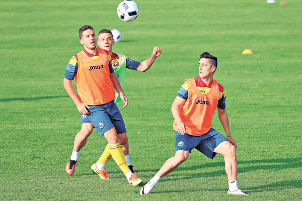 ��ù�����ȫ�åv�}�Q�w����Q��(�k)�A������������(��)�P�[�񺸦��v�C �k�s��