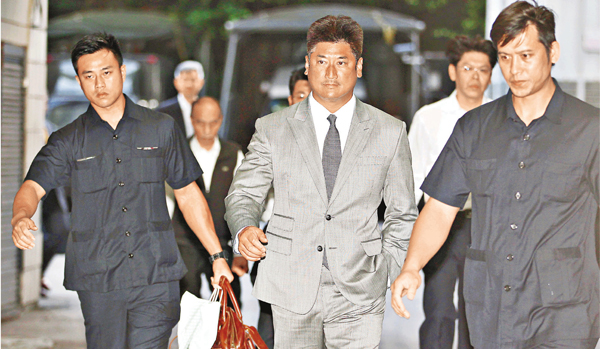 ���d��̡]���^��Q��M�����}�̰��k�|�˹�p�A�æV�b���C����ܳo�O�~�|�A�٤����D����|�ӡC ������