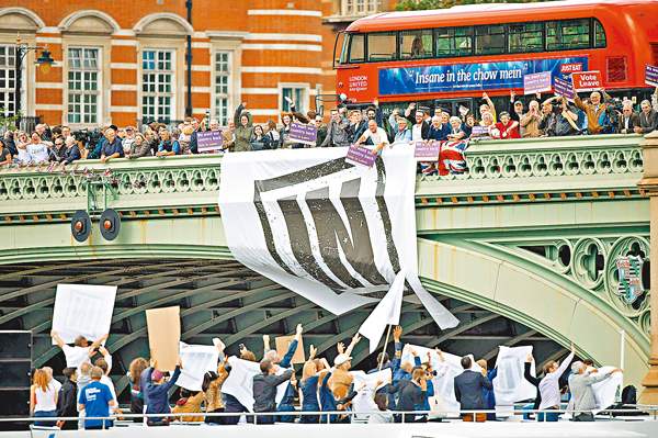 ���d�ڬ��b���W�P����h�e��W����ڬ�����x�C �k�s��