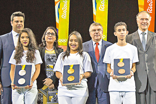 �����B���P�˦��X�l�C���p��