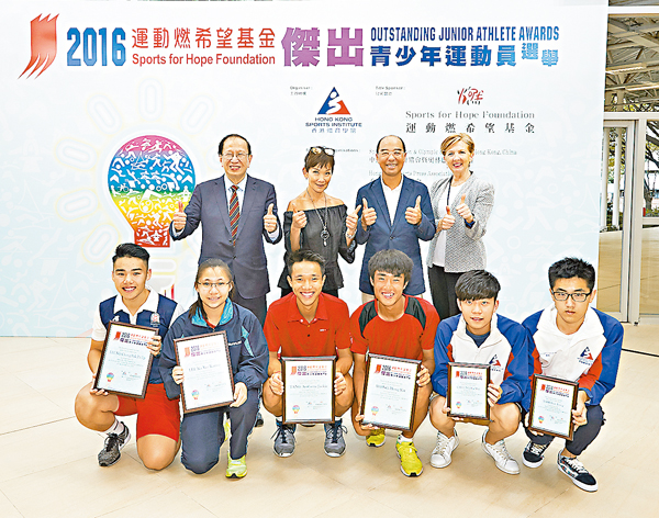 ����������ǥX�C�֦~�B�ʭ��C ��|�ѹ�