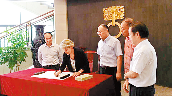 ��������v�ժ��]�ҩe�ѰO�j�D�]���@�^�����P�p�X��Ь���´�`�F�ƥ콬�R�E�լ쫽���[