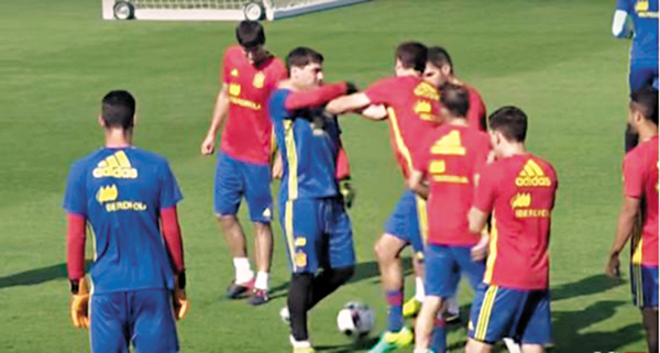 ���d������(�ŭm)��Ѱ򤬦��ʧ@�C  ��ƹϤ�