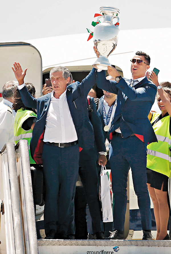 ���ڰ�ױo�D������Q�魼�������A�k��AC��(�k)�λⶤ�s�פh�����ר��X�����A��������i��ӧQ���C�C���z��