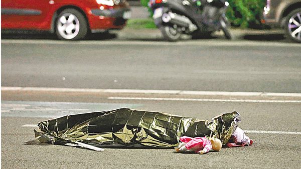 ���ظ@�ൣ�����A���H��U���J�����C ���z��