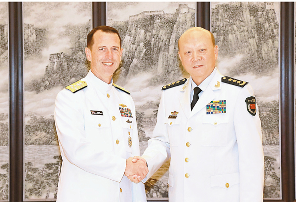 ■吳勝利在北京會見來訪的美國海軍作戰部長理查德森一行。中新社