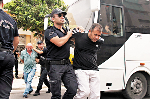 ���g�꦳�W�L5�U�H�Q��d�κM¾�C ���p��