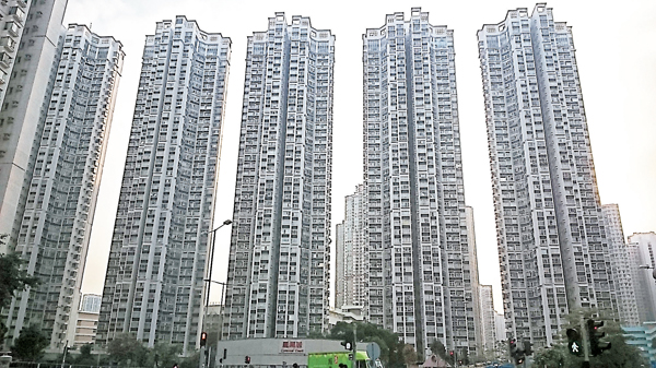 ���Ŵ�s�����h�H���~2�зs����361�U����X�A��`��8,186���Х��έb���~�s���C��ƹϤ�