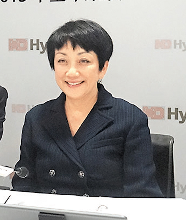 ���Qĭ���١A���κX�U���~�������������E�μg�r�Ӥj�����w��ӯ��A�w���U�b�~�����{�N�O��í�w�C ��ƹϤ�