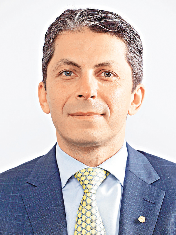 ���H�߷s�١A�P�I�ùF���X�@��ĳ�A�o�O�@�ӷ��Ϊ������A���é����ĩݮi���P�����C