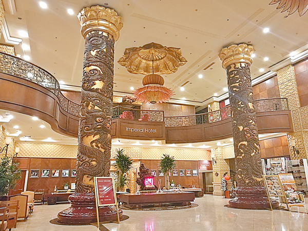 ���s���j��