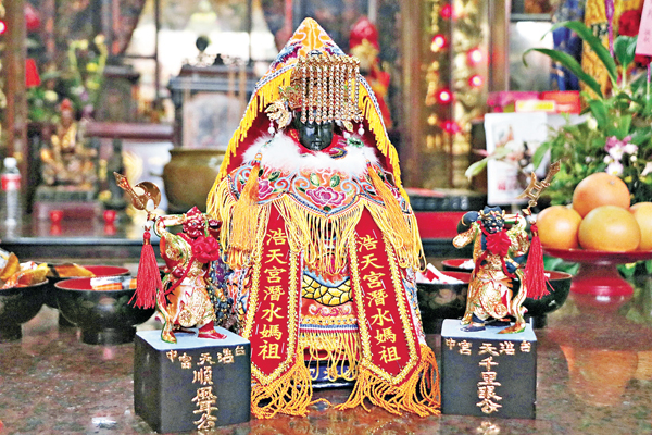 ��10��̨��x�W�w�諸�����A�]�����O�����C��ƹϤ�