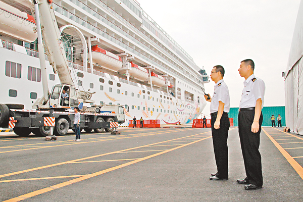 �����������[�j�l���J��A�ȡC   �O�̱αӽ� ��