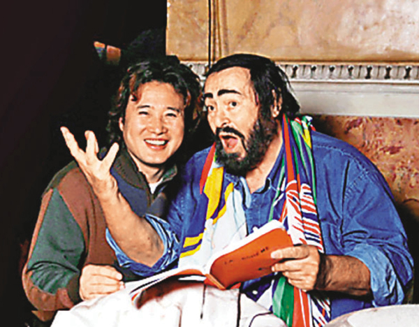 ���ڥﬥ���ͫe�P�{�����ɱj�X�v�C ���W�Ϥ�