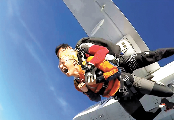 �����l���D�Ԥ��s�f���Ÿ��ʡC