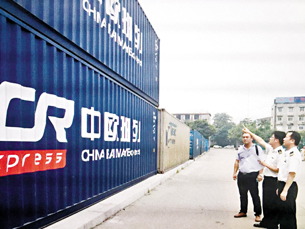 ���s�{���o���ڰ�ڳf�B�Z�C�C �O�̱αӽ� ��