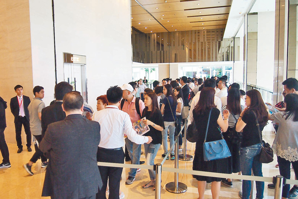 ���Ҽw1���Q���~��l�ޤj��H�h�ƶ����[�C �O��Ĭ�x��  ��