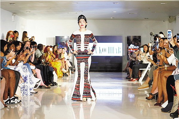 ���w�p�Ʈi�ܩs�R�ɸ˳]�p�v���A���C ���z��