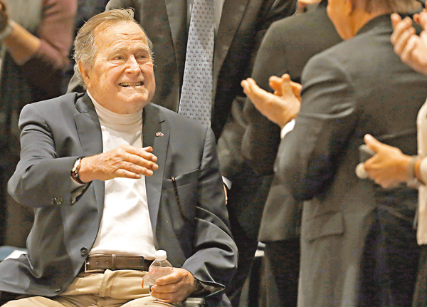 ���ѥ��������᭺��������@�M�ҭԿ�H���`�ΡC ��ƹϤ�