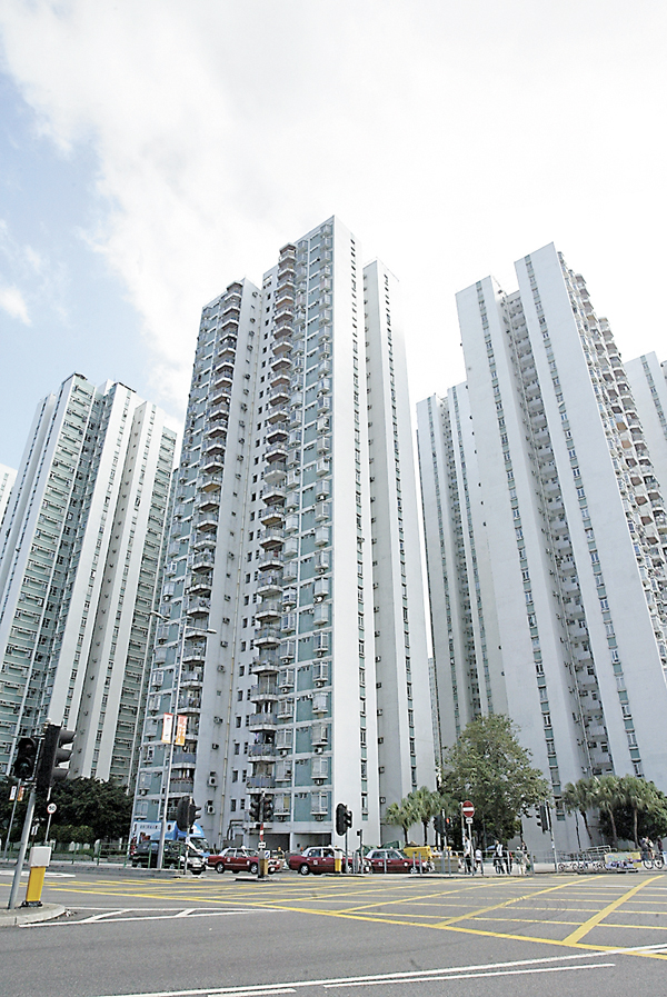 ���F�вĤ@�����h326��`���ϻ�10�U���f�X�A�ݨ�s�έb2�мзǤ���v�s�������C ��ƹϤ�