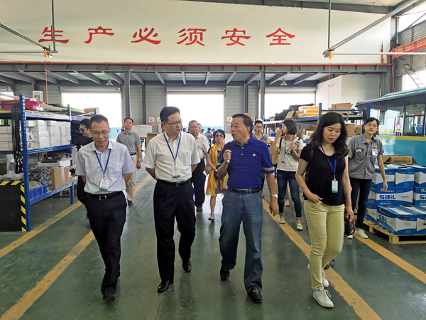 ���n�祫�N�b���Ӥ��~�ӤO��I�u���j�ɯŤu�{�v�A�Ϩ�H��GDP�i�J�u�o�F���A�v�C�Ϭ����~�ؤ�ǴC���h�b�n�祫�s���u�~��Ϥ����[�ĳX�s�෽�T���Ͳ��C