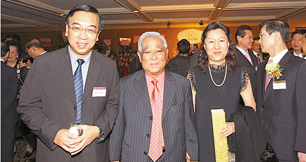 �� �w�G�u�q���s�j���v�X����(���G)�ͫe�P�ҤH���_��(���T)�X�u���q�P�~�y��C   ��ƹϤ�