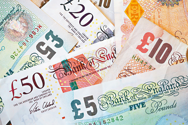 ��������߭^��i�ਫ�V�u�w��ڡv�A�^��A�Q�߰�C�Ϭ��^��C��ƹϤ�