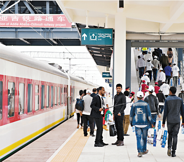 ���u�ȦN�K���v��10��5�饿���ئ��q���A�H�̯ɯɫe�����礤���ޱa�Ӫ��ȳ~�s����C �s�ت�