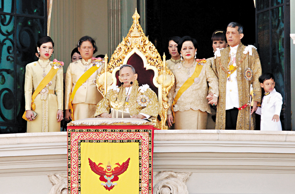 2011�~ �P�a�H�y84���ب�