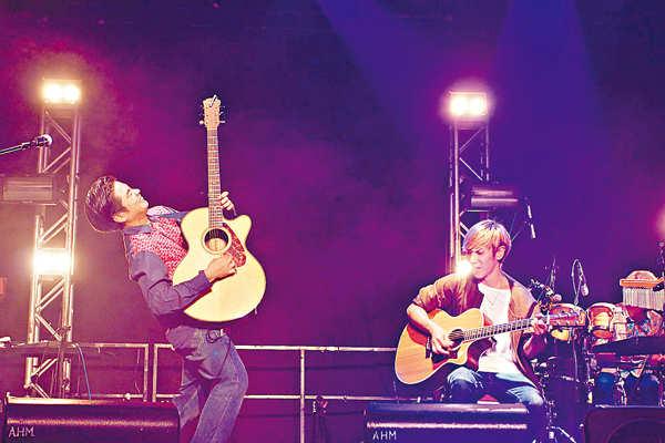 ��DEPAPEPE�ɤO�H�^��M�s�F�ܸ��[����y�C