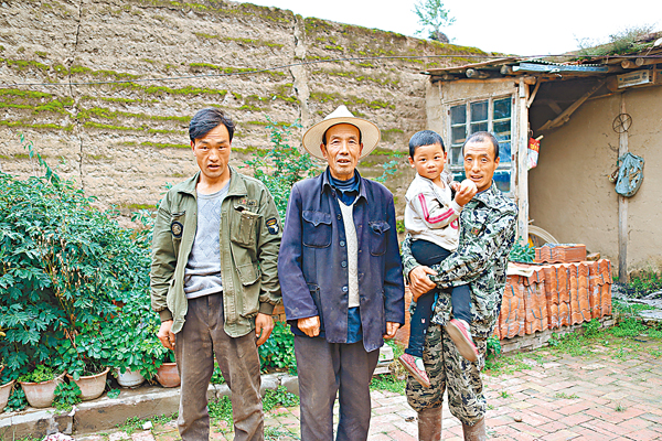 ���C���h�x����e�a�ѤH�]���G�^�M�L���p��l���ɼw�]���@�^�B�j��l���ּw�]�k�@�^�ΤT���b���]�k�C �S���O�̭��  ��