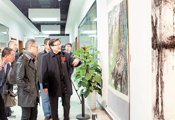 �����إ��]�k�^�V���[�Ż����Ч@�~�C �O�̦��ʼ_ ��