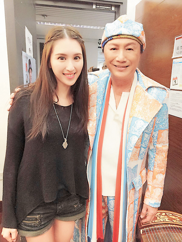 ������Sam�Ӱ۪��t�Ż����@����ƨ���ܷP�쥢���C