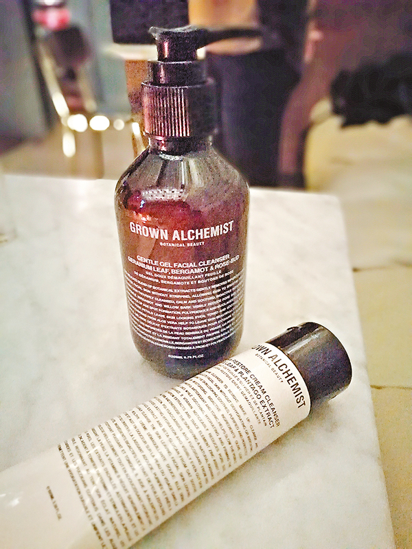 �������M��t��