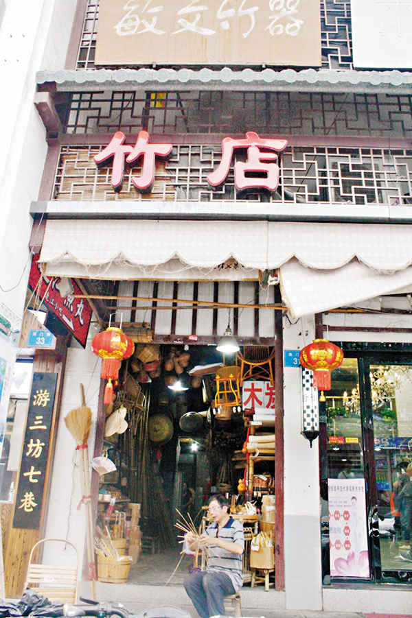 ����Ӥ���֦{�D�����W���ʦ~��u�˾��ѩ��C�O��Ĭ�_�T  ��