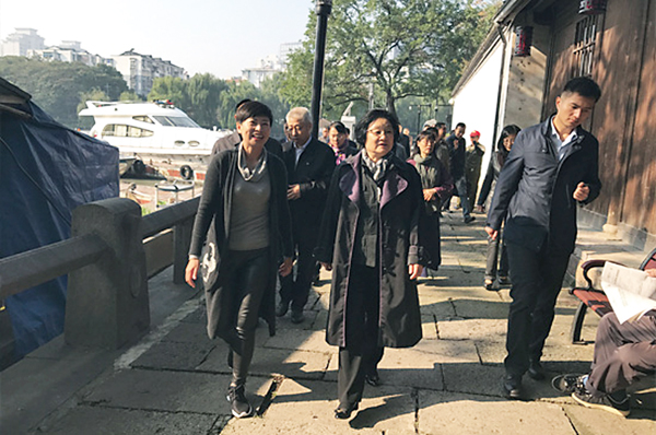 �������p�]�e�ƥ��G�^�v���լ�C �����_�ʶǯu