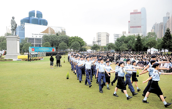 ������S�ϬF���b���s���������|��x������A�����]���s���ͽϨ��@�ʤ��Q�P�~�C ���q��