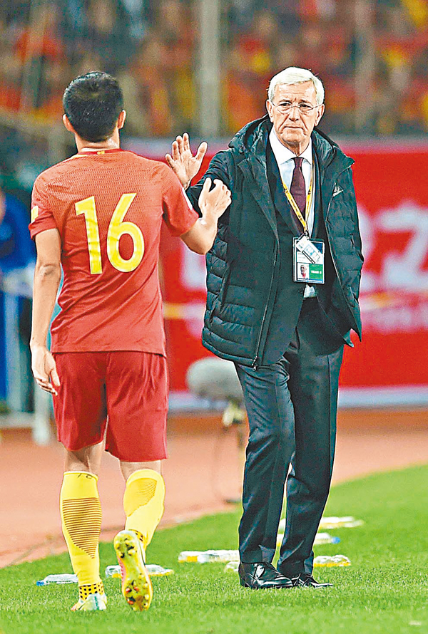 ���ꨬ�D�ӯǤ�(�k)�C �s�ت�