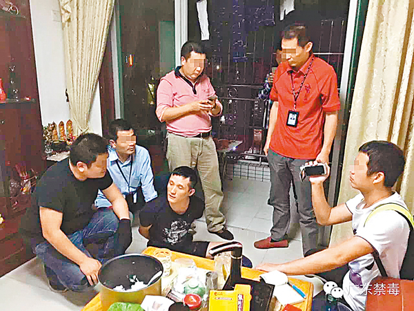 ���åǧ��T�P�����C�����s�{�ǯu