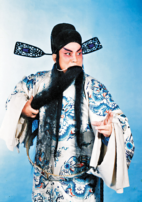 ����ʻE���t�@�ӡC  �����e�n�ǯu