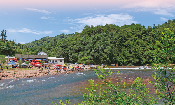 ���q�L�ܼo���_���ʤu�~���`���B�޶i���s���O���~�B�ڵ��ìV���~�T�j�|���A����n�����ʤu�~�૬�A���@�Ѥ��ŤѡC