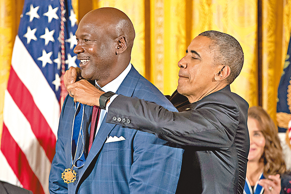 �����ڰ����̰��������W�����C  ���p��