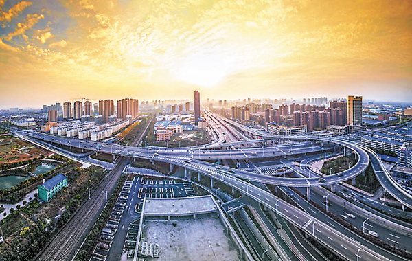 ���X�ΪF���s���ߥ����q�ĪG�ϡC ���W�Ϥ�