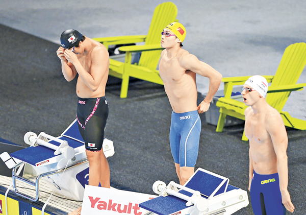 ���}�ŧE(��)�b�U���e�����C �s�ت�