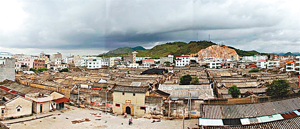 ����{�H�H��j������C