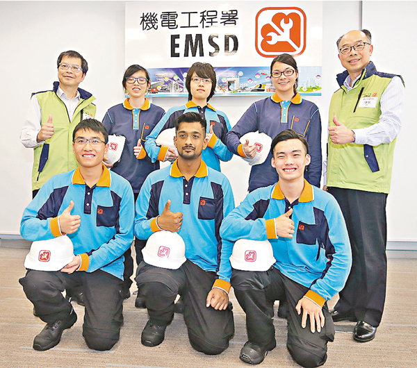 ������ѻP�u�޳N���V�m�p���v���ǭ��A���~��i�����ޤu�C�Ϭ��حۡ]�e�Ƥ����^�δ��o���]��Ƥ����^�C ������  ��