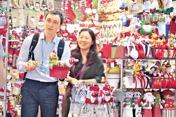 �����t�ϸ`�u�`�ʻݨD�a�ʡA�s�F11��i�X�f�T���h���ƾڳФU�~���s���C �O�̿c�R�� ��